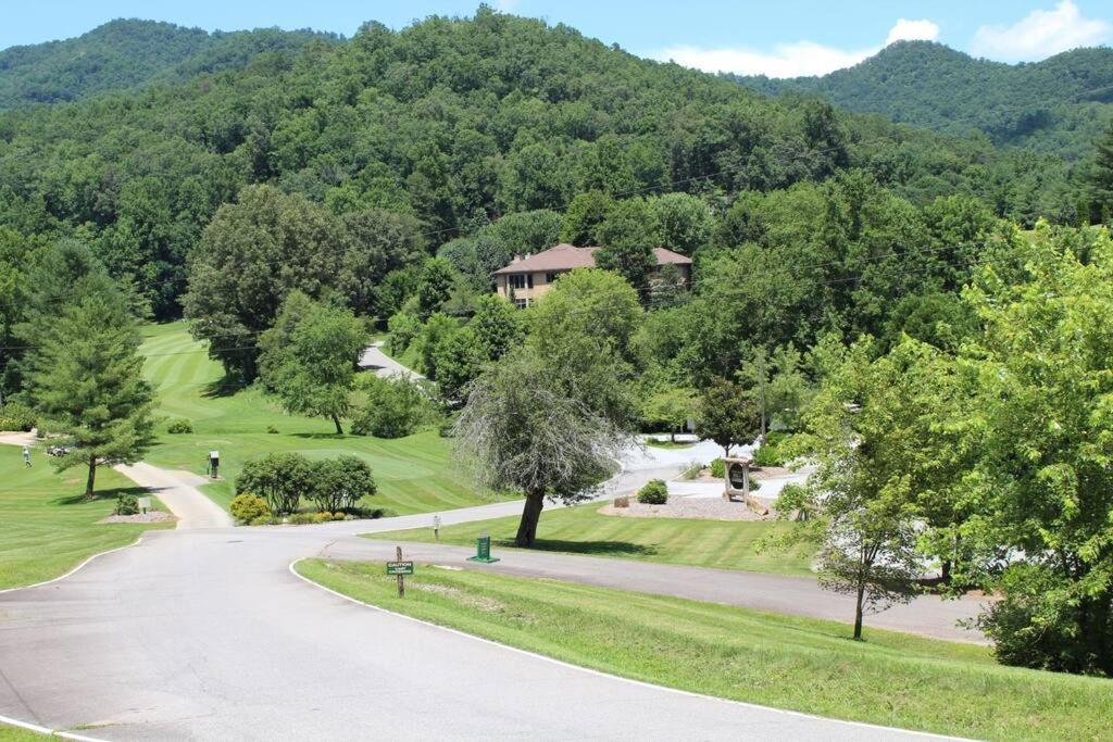 Creekside Gated Golf Mtn Villa W/Fast Wifi & Paved แฟรงคลิน ภายนอก รูปภาพ